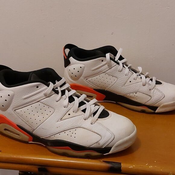 Nike Air Jordan 6 Retro Low Infrared Men - Picture 2 of 6